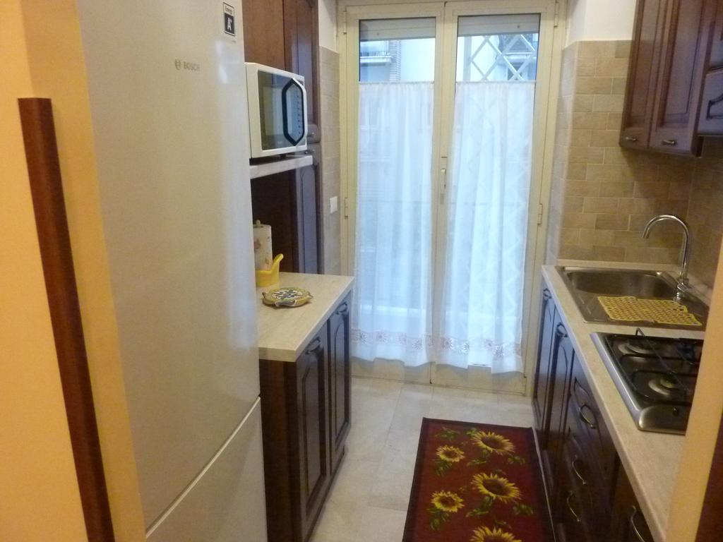 Casa Vacanza Da Andrea Рим Екстер'єр фото