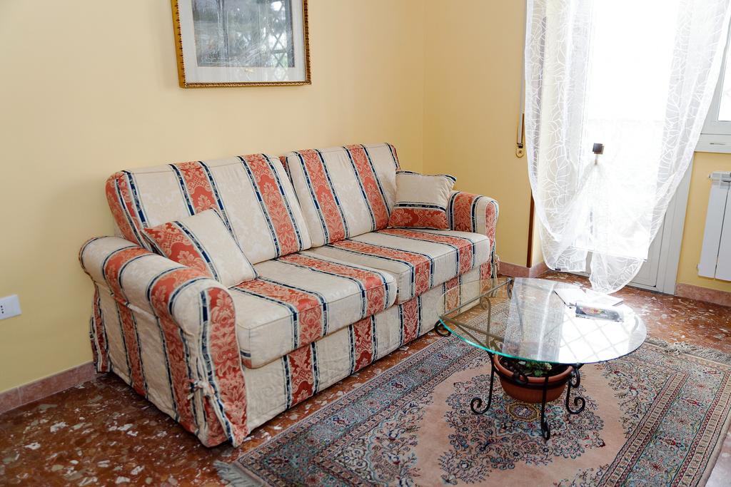 Casa Vacanza Da Andrea Рим Екстер'єр фото