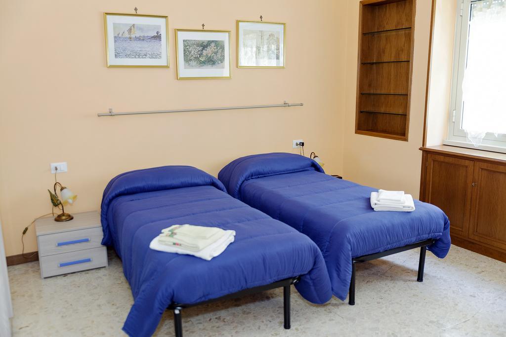 Casa Vacanza Da Andrea Рим Екстер'єр фото